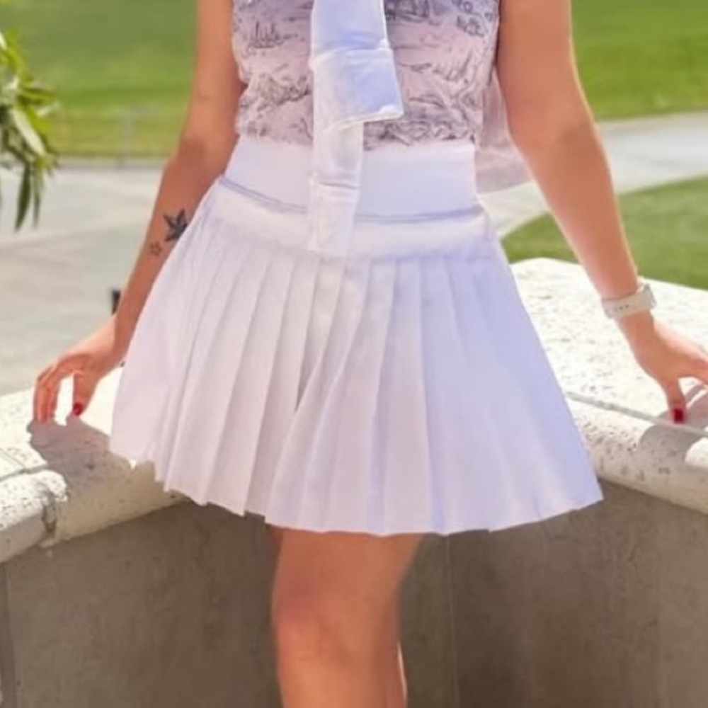 Greyson White Mini Pleated Skirt